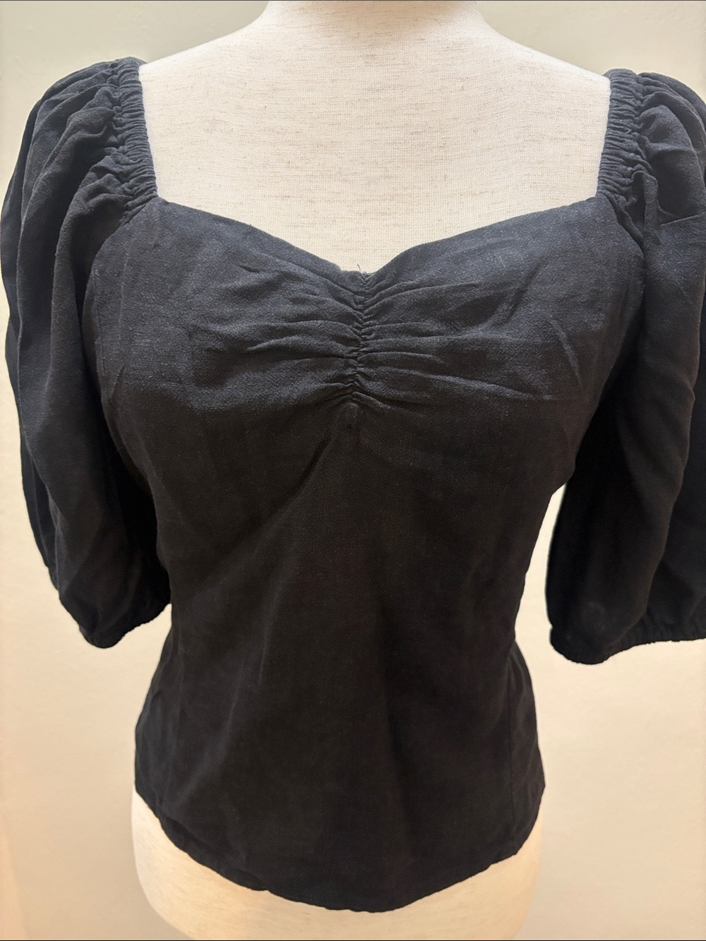 H&M Black Puff-Sleeve linen/viscose. Ruched Square-Neck Top M